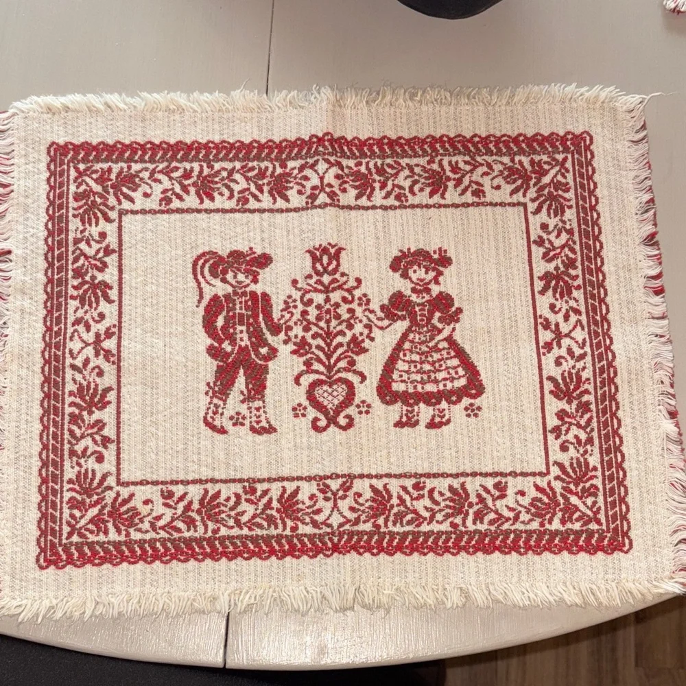 Vintage Folk Art Couple Made in Austria Red and Cream Set of 4‎ Placemats